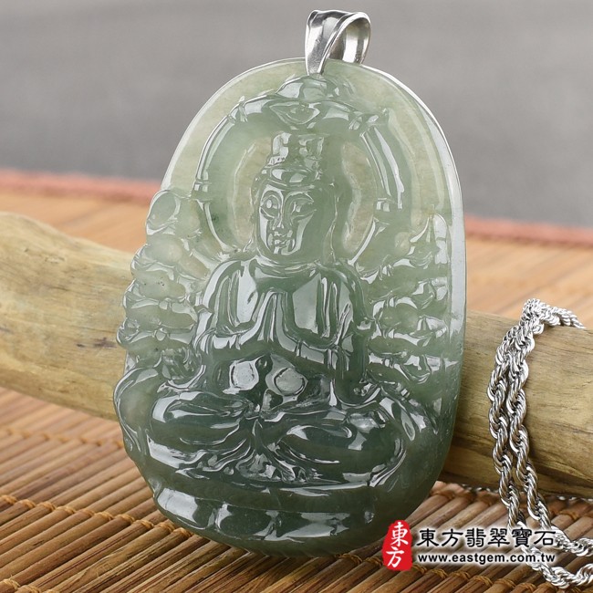 千手觀音項鍊玉珮右側照片  （已出售勿下標，可訂做）翡翠千手觀音項鍊玉珮（千手觀音：千手觀音牌A貨翡翠千手觀音玉珮、緬甸玉千手觀音玉墜）。綠色糯冰種油青千手觀音，LH099。客製化訂做各種翡翠千手觀音吊墜玉珮項鍊。★附A貨翡翠雙證書