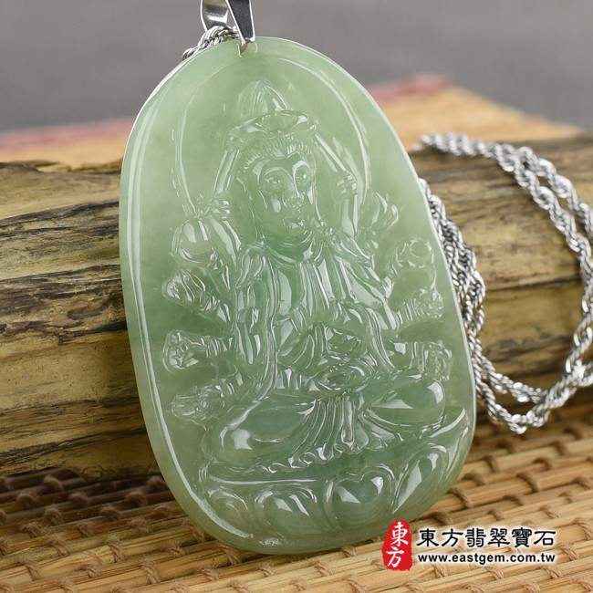 千手觀音項鍊玉珮左側照片  （已出售勿下標，可訂做）翡翠千手觀音項鍊玉珮（千手觀音：千手觀音牌A貨翡翠千手觀音玉珮、緬甸玉千手觀音玉墜）。綠色糯豆種千手觀音，LH100。客製化訂做各種翡翠千手觀音吊墜玉珮項鍊。★附A貨翡翠雙證書