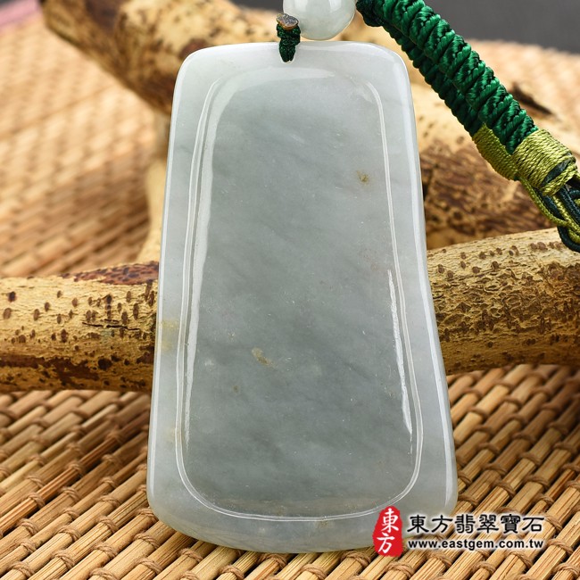 龍項鍊玉珮背面照片   翡翠龍項鍊玉珮(招財飛騰游龍:龍牌A貨翡翠龍玉珮、緬甸玉龍玉墜、龍十二生肖項鍊)。淡綠色糯種灑金花龍,DR332。客製化訂做各種翡翠龍吊墜玉珮項鍊。★附A貨翡翠雙證書 龍項鍊玉珮背面照片   翡翠龍項鍊玉珮(招財飛騰游龍:龍牌A貨翡翠龍玉珮、緬甸玉龍玉墜、龍十二生肖項鍊)。淡綠色糯種灑金花龍,DR332。客製化訂做各種翡翠龍吊墜玉珮項鍊。★附A貨翡翠雙證書