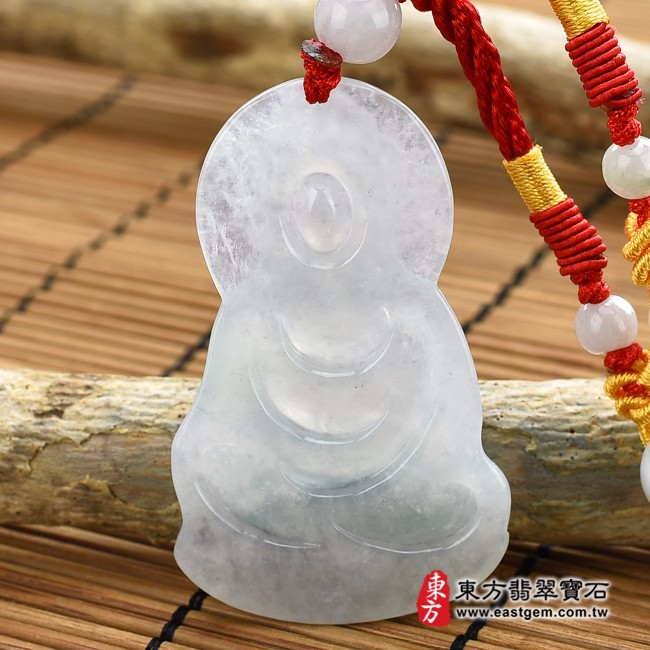 觀世音菩薩項鍊玉珮背面照片   （已出售勿下標，可訂做）翡翠觀世音菩薩項鍊玉珮（觀世音菩薩：觀世音菩薩牌A貨翡翠觀世音菩薩玉珮、緬甸玉觀世音菩薩玉墜）。白綠色糯冰種觀世音菩薩，GY732。客製化訂做各種翡翠觀世音菩薩吊墜玉珮項鍊。★附A貨翡翠雙證書