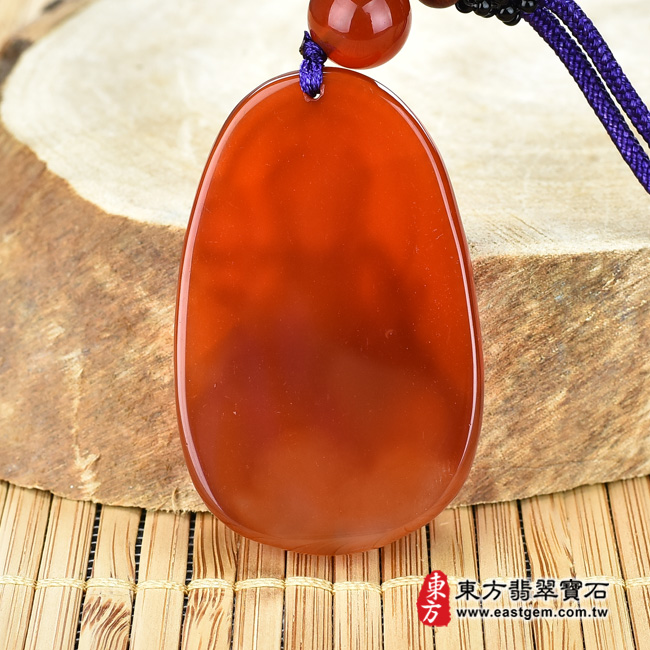 瑪瑙普賢菩薩項鍊玉珮背面照片 瑪瑙普賢菩薩項鍊玉珮（普賢菩薩：普賢菩薩牌瑪瑙普賢菩薩玉珮、玉髓普賢菩薩玉墜）。紅瑪瑙玉髓普賢菩薩，BS101。客製化訂做各種瑪瑙玉髓普賢菩薩吊墜玉珮項鍊。★附東方翡翠寶石保證卡