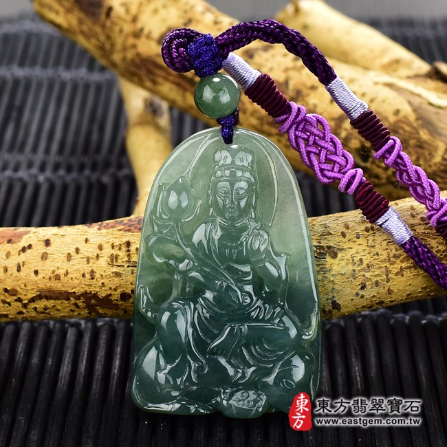普賢菩薩 正面照片 翡翠普賢菩薩項鍊玉珮（普賢菩薩：普賢菩薩牌A貨翡翠普賢菩薩玉珮、緬甸玉普賢菩薩玉墜）。綠色糯種油青普賢菩薩，BS099。客製化訂做各種翡翠普賢菩薩吊墜玉珮項鍊。★附A貨翡翠雙證書