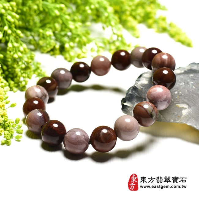 木化石樹化玉手鍊右側照片 木化石手鍊、樹化玉手鍊(木化石珠子、樹化玉珠子，珠徑約10mm，18顆珠，OWO052) 客製化設計各種木化石珠串、樹化玉珠串、木化石珠子、樹化玉珠子、木化石手鍊、樹化玉手鍊、木化石手珠、樹化玉手珠。★附東方翡翠寶石保證卡