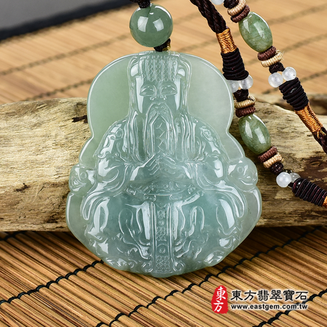 翡翠玉皇大帝項鍊玉珮正面照片 （已出售勿下標，可訂做）翡翠玉皇大帝項鍊玉珮（玉皇大帝：玉皇大帝牌A貨翡翠玉皇大帝玉珮、緬甸玉玉皇大帝玉墜）。綠色糯種玉皇大帝，EH012。客製化訂做各種翡翠玉皇大帝吊墜玉珮項鍊。★附A貨翡翠雙證書