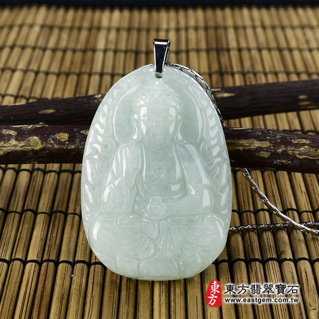 阿彌陀佛項鍊玉珮正面照片   （已出售勿下標，可訂做）翡翠阿彌陀佛項鍊玉珮（阿彌陀佛：阿彌陀佛牌A貨翡翠阿彌陀佛玉珮、緬甸玉阿彌陀佛玉墜）。淡綠色糯種阿彌陀佛，FD369。客製化訂做各種翡翠阿彌陀佛吊墜玉珮項鍊。★附A貨翡翠雙證書