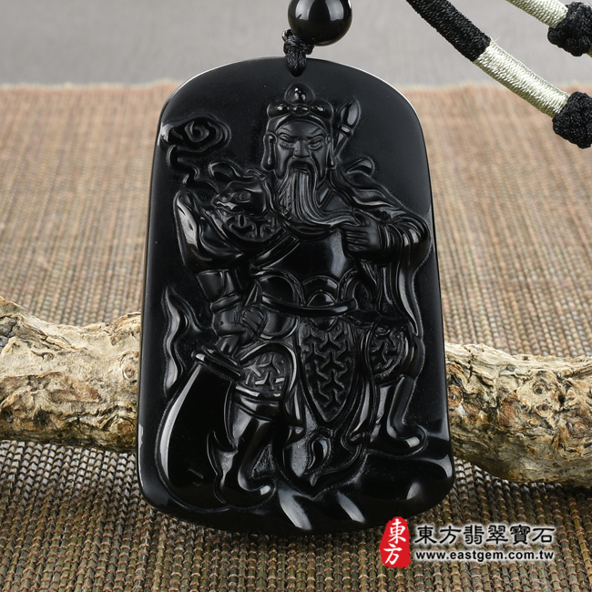 黑曜石關公項鍊玉珮正面照片 黑曜石關公項鍊玉珮（關聖帝君：關公牌黑曜石關公玉珮、黑曜石關公玉墜）。全黑黑曜石關公，KG274。客製化訂做各種黑曜石關公吊墜玉珮項鍊。★附東方翡翠寶石保證卡