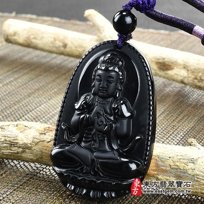 大日如來項鍊玉珮右側照片  （已出售勿下標，可訂做）黑曜石大日如來項鍊玉珮（大日如來：大日如來牌黑曜石大日如來玉珮、黑曜石大日如來玉墜）黑曜石大日如來，FD425。客製化訂做各種黑曜石大日如來吊墜玉珮項鍊。★附東方翡翠寶石保證卡