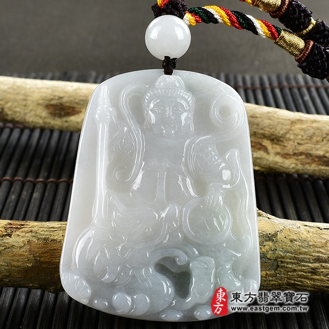 哪吒三太子項鍊玉珮正面照片  翡翠乘龍三太子項鍊玉珮（中壇元帥、哪吒、乘龍三太子：哪吒三太子牌A貨翡翠三太子玉珮、緬甸玉哪吒三太子玉墜）。綠色糯種三太子，TT063。客製化訂做各種翡翠哪吒三太子吊墜玉珮項鍊。★附A貨翡翠雙證書