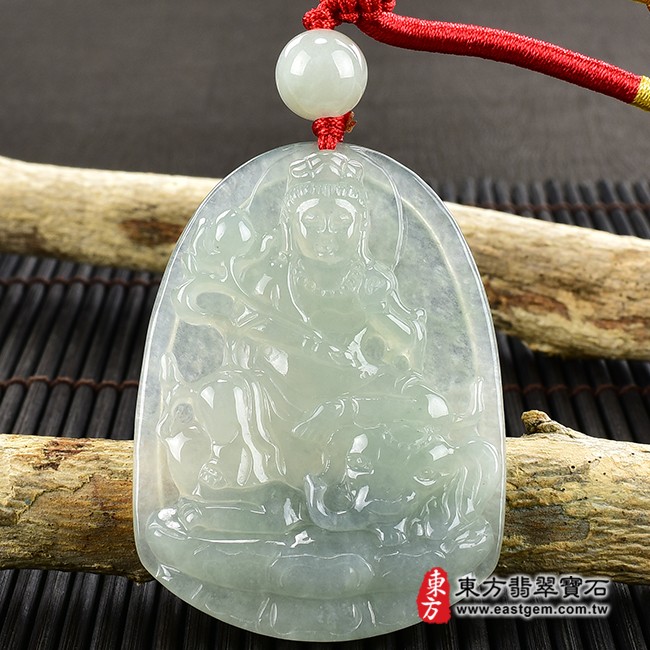 普賢菩薩項鍊玉珮正面照片  翡翠普賢菩薩項鍊玉珮（遍吉菩薩：普賢菩薩牌A貨翡翠普賢菩薩玉珮、緬甸玉普賢菩薩玉墜）。淡綠色糯種帶微冰普賢菩薩，BS167。客製化訂做各種翡翠普賢菩薩吊墜玉珮項鍊。★附A貨翡翠雙證書
