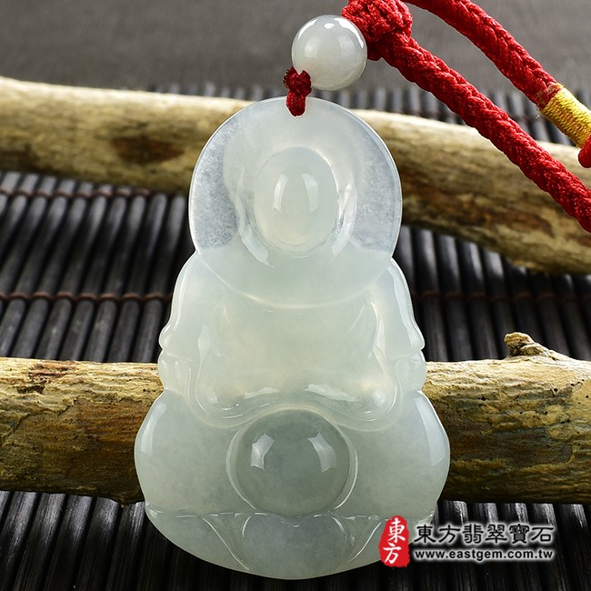 觀音項鍊玉珮背面照片  翡翠觀音項鍊玉珮（觀世音菩薩：觀音牌A貨翡翠觀音玉珮、緬甸玉觀音玉墜）。淡綠色糯種觀音，GY1191。客製化訂做各種翡翠觀音吊墜玉珮項鍊。★附A貨翡翠雙證書