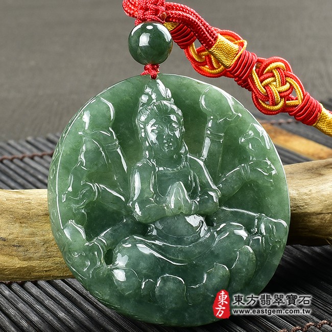 千手觀音項鍊玉珮左側照片   翡翠千手觀音項鍊玉珮（千手觀音：千手觀音牌A貨翡翠千手觀音玉珮、緬甸玉千手觀音玉墜）。綠色糯種千手觀音，LH194。客製化訂做各種翡翠千手觀音吊墜玉珮項鍊。★附A貨翡翠雙證書