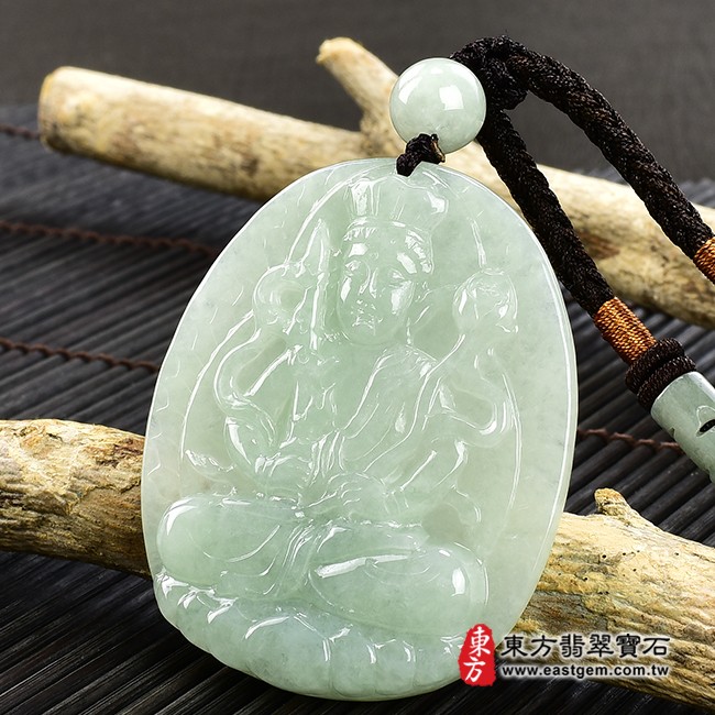 虛空藏菩薩項鍊玉珮右側照片  （已出售勿下標，可訂做）翡翠虛空藏菩薩項鍊玉珮（虛空藏菩薩：虛空藏菩薩牌A貨翡翠虛空藏菩薩玉珮、緬甸玉虛空藏菩薩玉墜）。淡綠色糯種虛空藏菩薩，GY1237。客製化訂做各種翡翠虛空藏菩薩吊墜玉珮項鍊。★附A貨翡翠雙證書