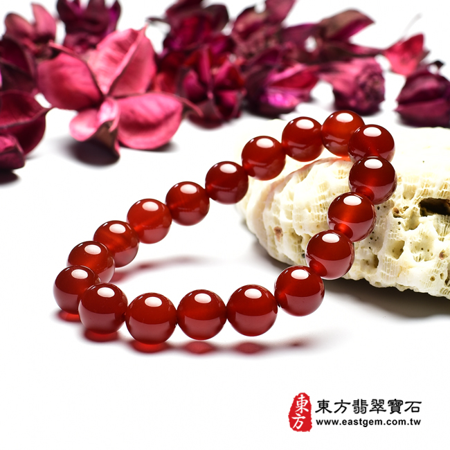 紅瑪瑙手鍊右側照片 紅瑪瑙手鍊(紅瑪瑙珠子，珠徑約10mm，19顆珠，OML285) 客製化設計各種紅瑪瑙珠串、紅瑪瑙珠子、紅瑪瑙手鍊、紅瑪瑙手珠。★附東方翡翠寶石保證卡