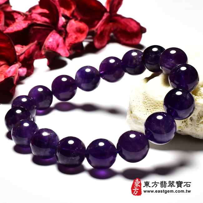 紫水晶手鍊右側照片 紫水晶手鍊(紫水晶珠子，珠徑約12mm，OPB099) 客製化設計各種紫水晶珠串、紫水晶珠子、紫水晶手鍊、紫水晶手珠。★附東方翡翠寶石保證卡