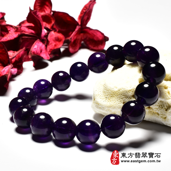 紫水晶手鍊右側照片 紫水晶手鍊(紫水晶珠子，珠徑約12mm，OPB101) 客製化設計各種紫水晶珠串、紫水晶珠子、紫水晶手鍊、紫水晶手珠。★附東方翡翠寶石保證卡