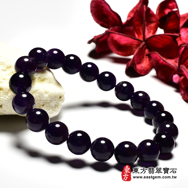 紫水晶手鍊左側照片 紫水晶手鍊(紫水晶珠子，珠徑約10mm，OPB112) 客製化設計各種紫水晶珠串、紫水晶珠子、紫水晶手鍊、紫水晶手珠。★附東方翡翠寶石保證卡
