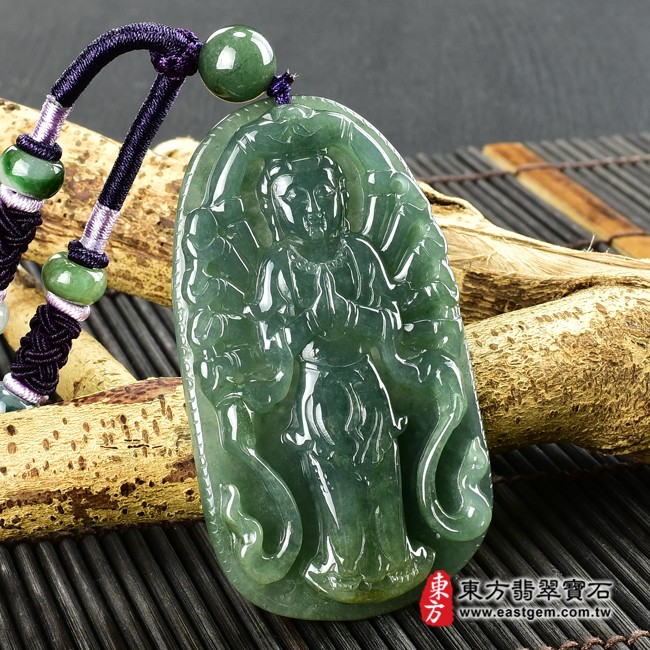 千手觀音項鍊玉珮左側照片  翡翠千手觀音項鍊玉珮（千手觀音：千手觀音牌A貨翡翠千手觀音玉珮、緬甸玉千手觀音玉墜）。綠色糯種千手觀音，LH235。客製化訂做各種翡翠千手觀音吊墜玉珮項鍊。★附A貨翡翠雙證書