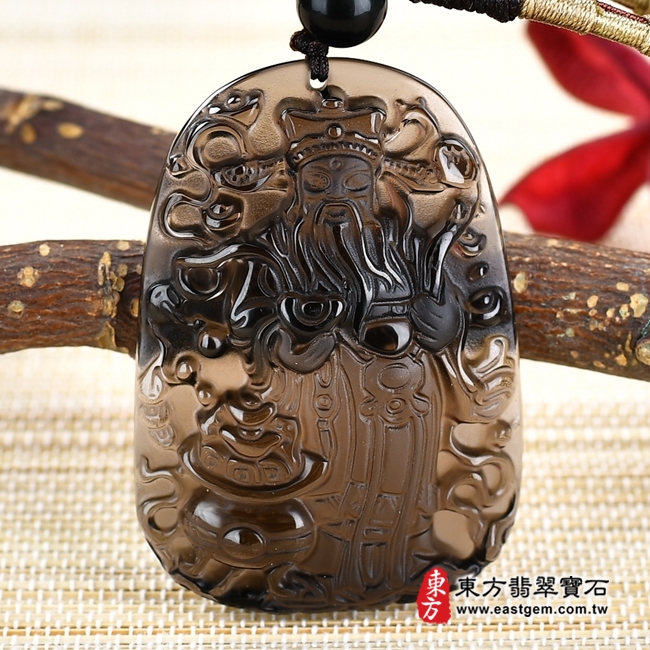 黑曜石福德正神土地公財神爺項鍊玉珮正面照片 黑曜石福德正神土地公財神爺項鍊玉珮（福德正神土地公財神爺：福德正神土地公財神爺牌黑曜石福德正神土地公財神爺玉珮、黑曜石福德正神土地公財神爺玉墜）。冰種黑曜石福德正神土地公財神爺，CG024。客製化訂做各種黑曜石福德正神土地公財神爺吊墜玉珮項鍊。★附東方翡翠寶石保證卡
