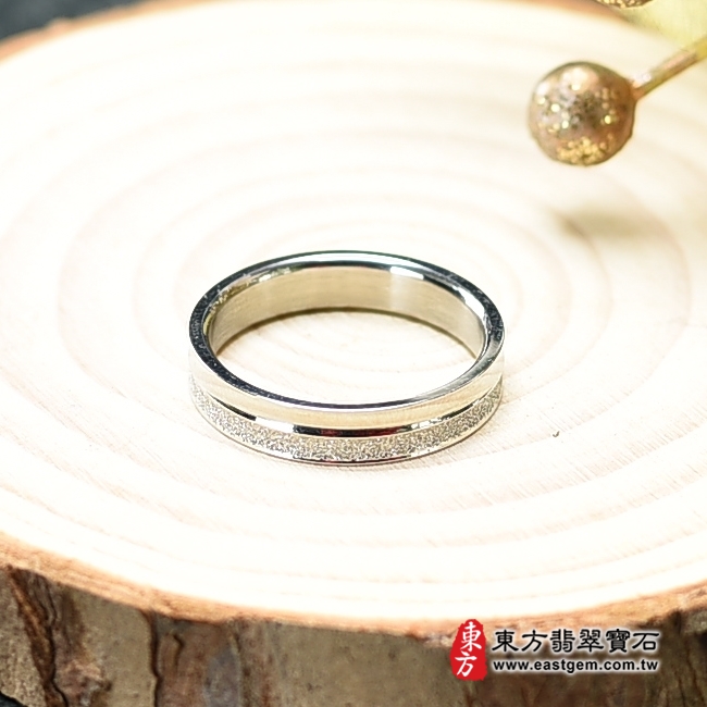 不鏽鋼戒指（不鏽鋼戒指，結婚戒指、結婚對戒、男女對戒）。國際圍12.5，RSD041。客製化訂做各種不鏽鋼不透鋼戒指吊墜項鍊。★附東方翡翠寶石保證卡