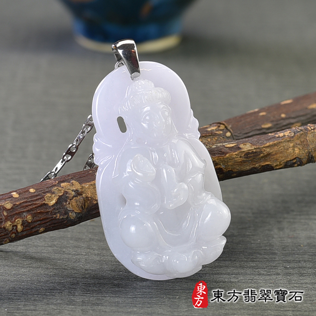左側翡翠觀世音菩薩項鍊玉珮（觀世音菩薩，寶瓶觀音：觀世音菩薩牌A貨翡翠觀世音菩薩玉珮、緬甸玉觀世音菩薩玉墜）。糯種白色觀世音菩薩，GY1538。客製化訂做各種翡翠觀世音菩薩吊墜玉珮項鍊。★附A貨翡翠雙證書