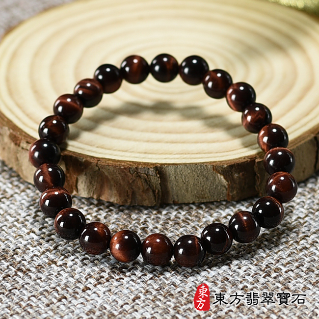 左側紅虎眼手鍊。（紅虎眼珠子，珠徑約6.5mm，24顆珠，OTR126）。客製化設計各種紅虎眼珠串、紅虎眼珠子、紅虎眼手鍊、紅虎眼手珠。★附東方翡翠寶石保證卡