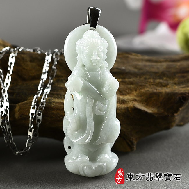 翡翠觀音項鍊玉珮正面（觀世音菩薩：觀音牌A貨翡翠觀音玉珮、緬甸玉觀世音菩薩玉墜）。綠翡細豆種觀音，GY1603。客製化訂做各種翡翠觀音吊墜玉珮項鍊。★附A貨翡翠雙證書