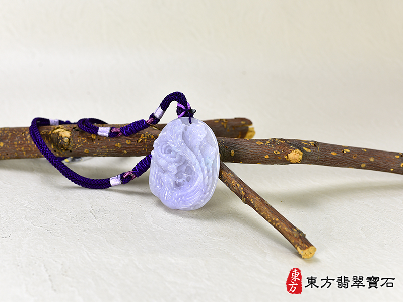 意境翡翠鳳凰項鍊玉珮（鳴鳳朝陽：鳳凰牌A貨翡翠鳳凰玉珮、緬甸玉鳳凰玉墜）。糯種紫羅蘭，FH059。客製化訂做各種翡翠鳳凰吊墜玉珮項鍊。★附A貨翡翠雙證書