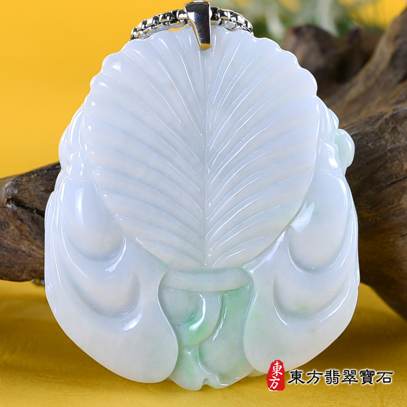 背面翡翠彌勒佛項鍊玉珮（彌勒佛：彌勒佛牌A貨翡翠彌勒佛玉珮、緬甸玉彌勒佛玉墜）。綠色糯種彌勒佛，ML268。客製化訂做各種翡翠彌勒佛吊墜玉珮項鍊。★附A貨翡翠雙證書