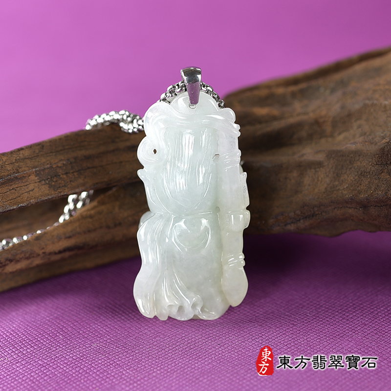 背面翡翠三太子項鍊玉珮（中壇元帥、哪吒：三太子牌A貨翡翠三太子玉珮、緬甸玉哪吒三太子玉墜）。綠糯種翡翠三太子，TT142。客製化訂做各種翡翠哪吒三太子吊墜玉珮項鍊。★附A貨翡翠雙證書