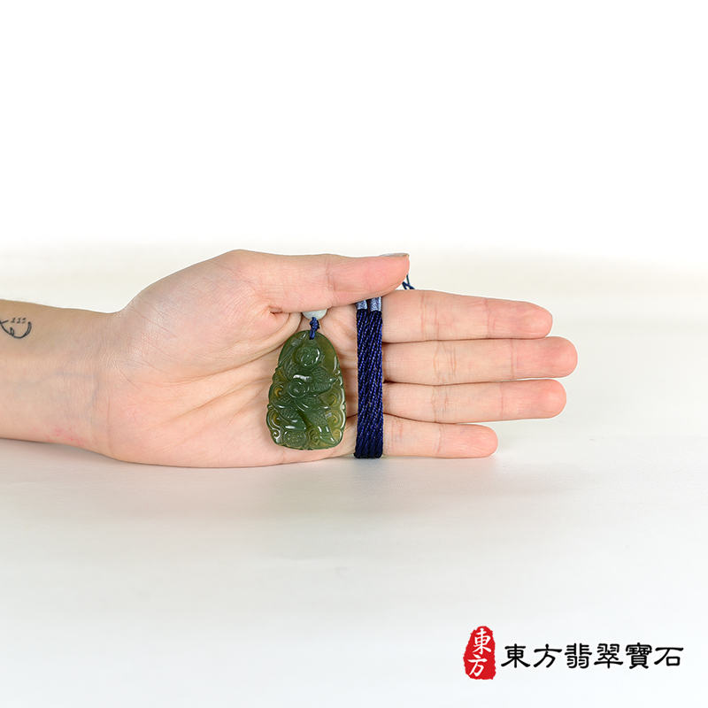 大小水草玉哪吒三太子項鍊玉珮（中壇元帥、哪吒：哪吒三太子牌水草玉三太子玉珮、水草玉哪吒三太子玉墜）。綠色水草玉三太子，TT165。客製化訂做各種水草玉哪吒三太子吊墜玉珮項鍊。★附東方翡翠寶石保證卡