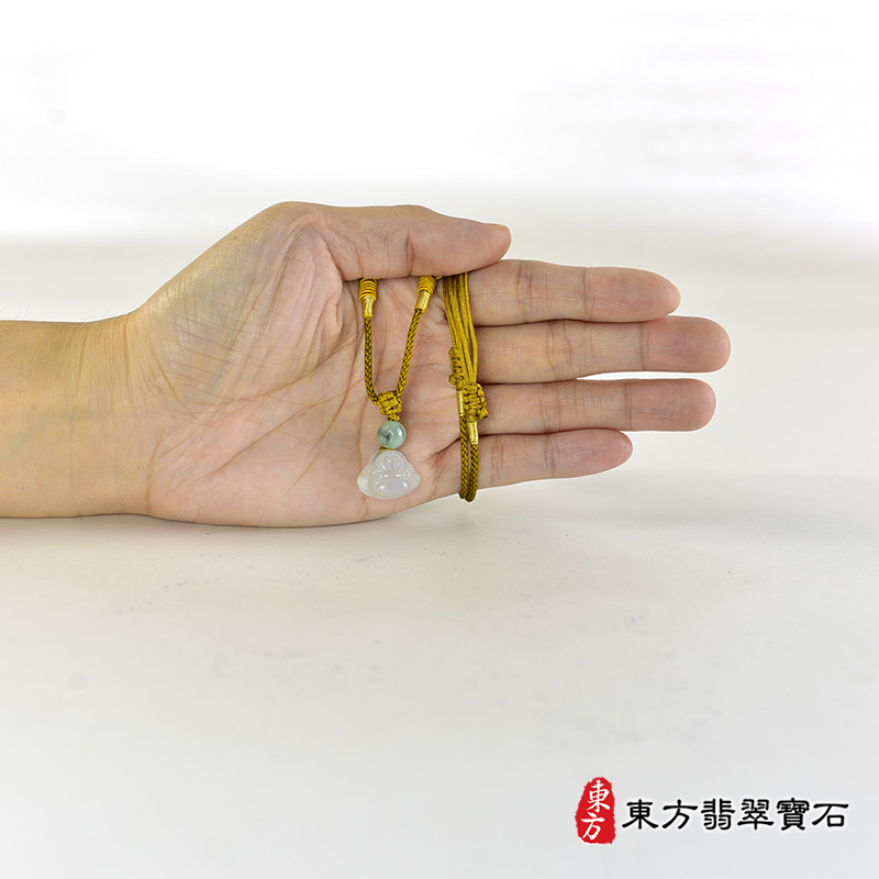 大小翡翠彌勒佛項鍊玉珮（彌勒佛：彌勒佛牌A貨翡翠彌勒佛玉珮、緬甸玉彌勒佛玉墜）。白色糯種彌勒佛，ML290。客製化訂做各種翡翠彌勒佛吊墜玉珮項鍊。★附A貨翡翠雙證書
