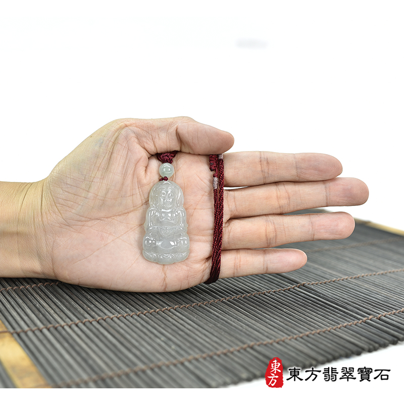 大小翡翠觀音項鍊玉珮（觀世音菩薩：觀音牌A貨翡翠觀音玉珮、緬甸玉觀世音菩薩玉墜）。綠色糯豆種翡翠觀音，GY1822。客製化訂做各種翡翠觀音吊墜玉珮項鍊。★附A貨翡翠雙證書