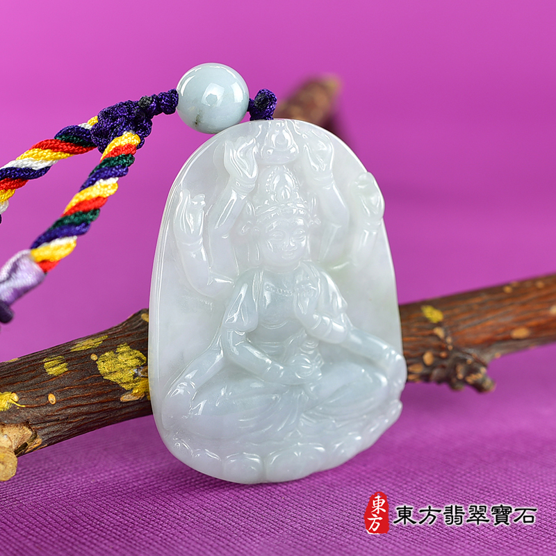 左側翡翠千手觀音項鍊玉珮（千手觀音：千手觀音牌A貨翡翠千手觀音玉珮、緬甸玉千手觀音玉墜）。綠色糯種千手觀音，LH265。客製化訂做各種翡翠千手觀音吊墜玉珮項鍊。★附A貨翡翠雙證書