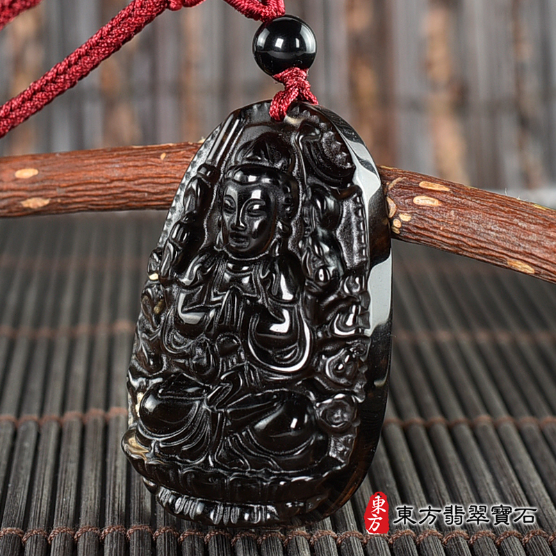 右側黑曜石千手觀音項鍊玉珮（千手觀音：千手觀音牌黑曜石千手觀音玉珮、黑曜石千手觀音玉墜）。千手觀音，LH289。客製化訂做各種黑曜石千手觀音吊墜玉珮項鍊。★附東方翡翠寶石保證卡