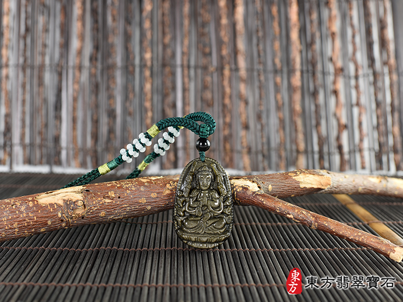 情境金曜石千手觀音項鍊玉珮（千手觀音：千手觀音牌金曜石千手觀音玉珮、金曜石千手觀音玉墜）。千手觀音，LH290。客製化訂做各種金曜石千手觀音吊墜玉珮項鍊。★附東方翡翠寶石保證卡