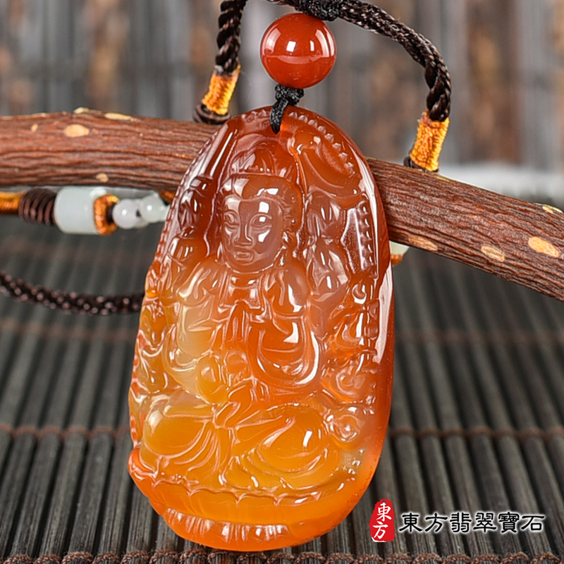 右側瑪瑙千手觀音項鍊玉珮（千手觀音：千手觀音牌瑪瑙千手觀音玉珮、玉髓千手觀音玉墜）。紅瑪瑙玉髓千手觀音，LH294。客製化訂做各種瑪瑙玉髓千手觀音吊墜玉珮項鍊。★附東方翡翠寶石保證卡