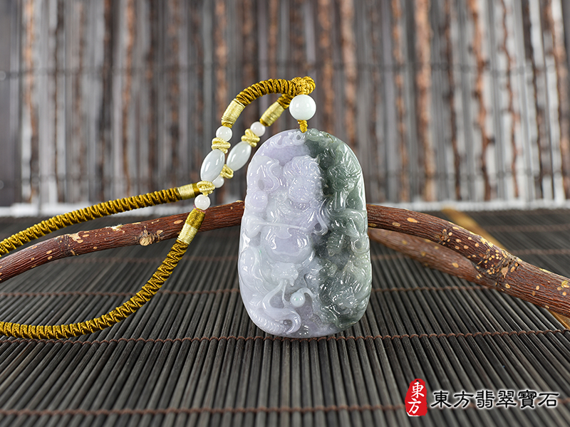 情境翡翠不動明王項鍊玉珮（不動明王：不動明王牌A貨翡翠不動明王玉珮、緬甸玉不動明王玉墜）。不動明王，FD715。客製化訂做各種翡翠不動明王吊墜玉珮項鍊。★附A貨翡翠雙證書