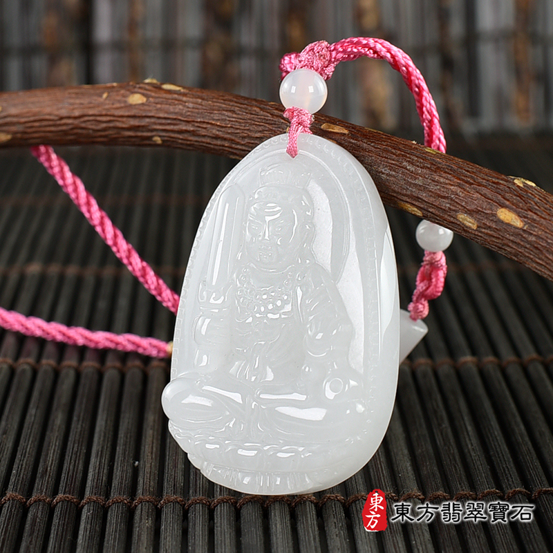 右側新疆白玉不動明王項鍊玉珮（不動明王：不動明王牌新疆白玉不動明王玉珮、新疆白玉不動明王玉墜）不動明王，FD728。客製化訂做各種新疆白玉不動明王吊墜玉珮項鍊。★附東方翡翠寶石保證卡