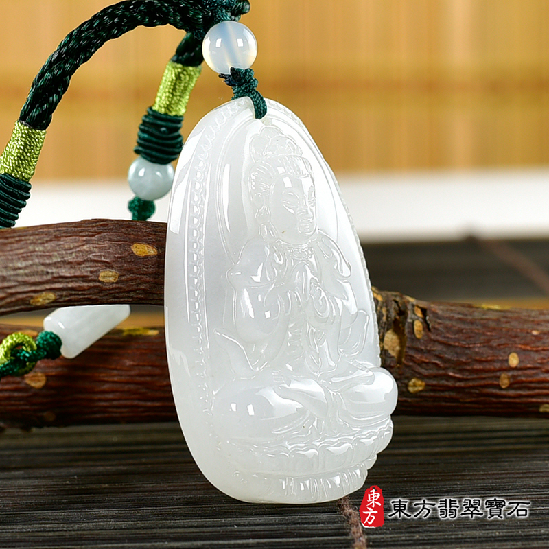 左側新疆白玉大日如來項鍊玉珮（大日如來：大日如來牌新疆白玉大日如來玉珮、新疆白玉大日如來玉墜）新疆白玉大日如來，FD734。客製化訂做各種新疆白玉大日如來吊墜玉珮項鍊。★附東方翡翠寶石保證卡