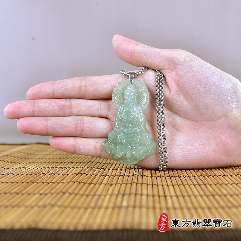 大小（已售出勿下標，可訂做）翡翠大日如來項鍊玉珮（大日如來：大日如來牌A貨翡翠大日如來玉珮、緬甸大日如來玉墜）。大日如來，FD599。客製化訂做各種翡翠大日如來吊墜玉珮項鍊。★附A貨翡翠雙證書