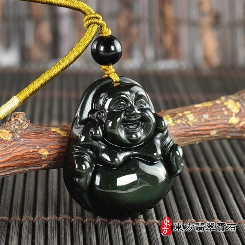 左側-金曜石彌勒佛項鍊玉珮（彌勒佛：彌勒佛牌金曜石彌勒佛玉珮、金曜石彌勒佛玉墜）。金曜石彌勒佛，ML323。客製化訂做各種金曜石彌勒佛吊墜玉珮項鍊。★附東方翡翠寶石保證卡