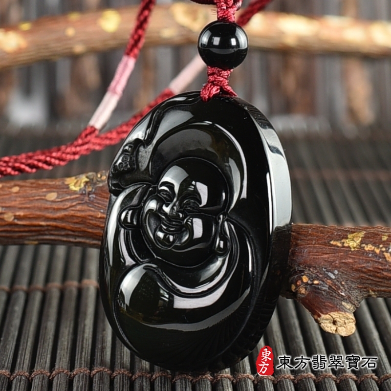右側-金曜石彌勒佛項鍊玉珮（彌勒佛：彌勒佛牌金曜石彌勒佛玉珮、金曜石彌勒佛玉墜）。金曜石彌勒佛，ML325。客製化訂做各種金曜石彌勒佛吊墜玉珮項鍊。★附東方翡翠寶石保證卡