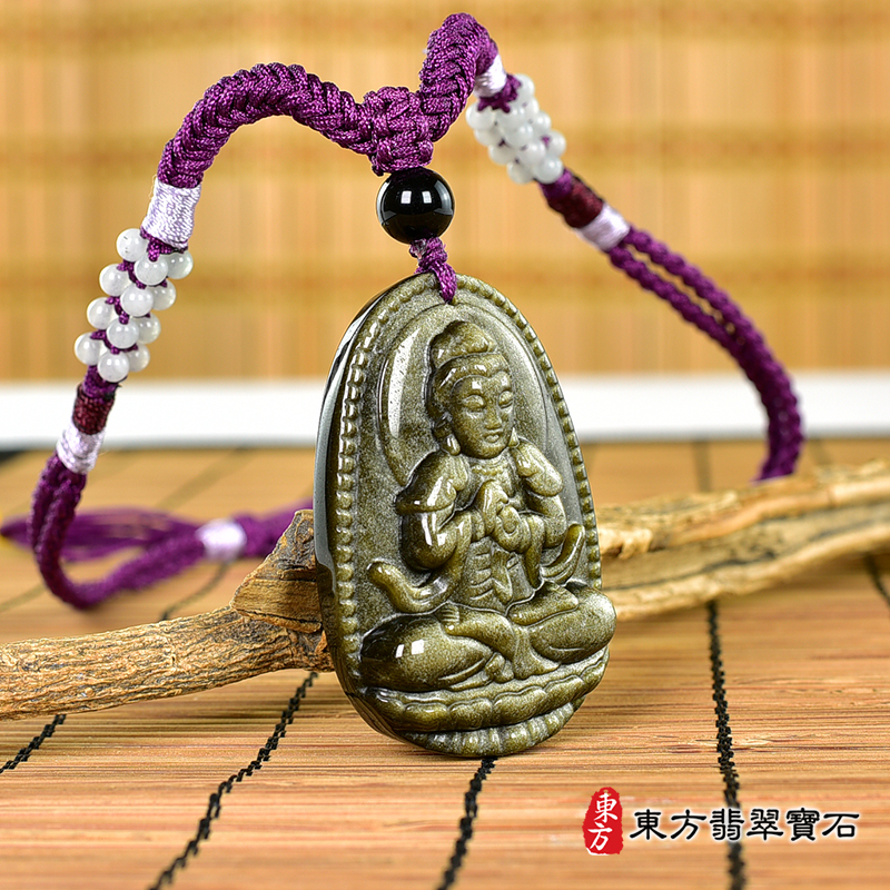 左側金曜石大日如來項鍊玉珮（大日如來：大日如來牌金曜石大日如來玉珮、金曜石大日如來玉墜）金曜石大日如來，FD738。客製化訂做各種金曜石大日如來吊墜玉珮項鍊。★附東方翡翠寶石保證卡