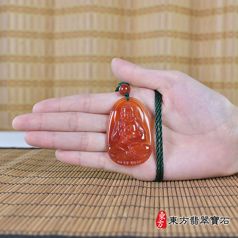 大小紅瑪瑙阿彌陀佛項鍊玉珮（阿彌陀佛：阿彌陀佛牌虎眼石阿彌陀佛玉珮、虎眼石阿彌陀佛玉墜）。虎眼石阿彌陀佛，FD750。客製化訂做各種虎眼石阿彌陀佛吊墜玉珮項鍊。★附東方翡翠寶石保證卡