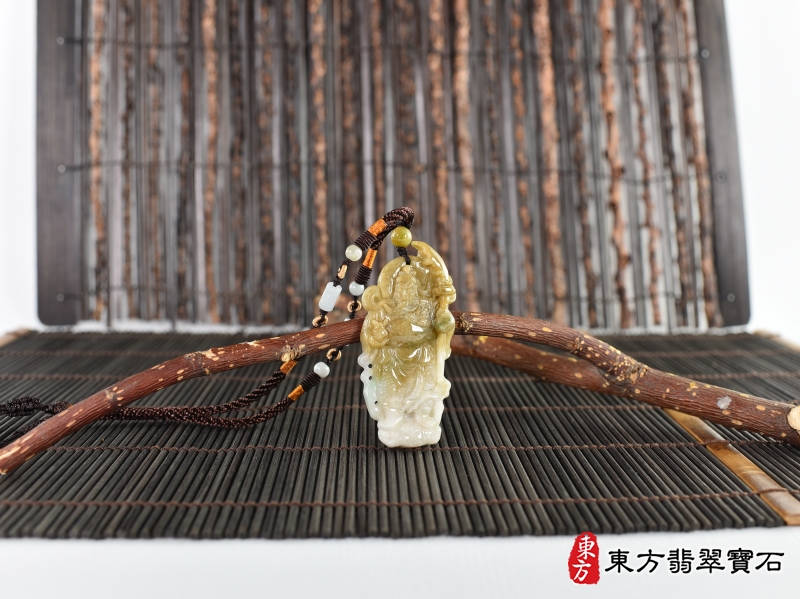 意境-翡翠關公項鍊玉珮（關聖帝君：關公牌A貨翡翠關公玉珮、緬甸玉關公玉墜）。關公，KG637。客製化訂做各種翡翠關公吊墜玉珮項鍊。★附A貨翡翠雙證書