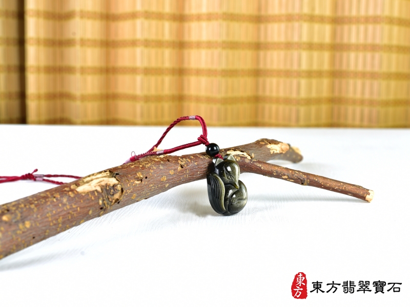 意境-金曜石九狐狸項鍊玉珮（九尾狐狸、招財、人緣、桃花，狐仙：九尾狐狸牌金曜石九尾狐狸玉珮、金曜石九尾狐狸玉墜）。金曜石九尾狐狸，FX072。客製化訂做各種金曜石狐狸吊墜玉珮項鍊。★附東方翡翠寶石保證