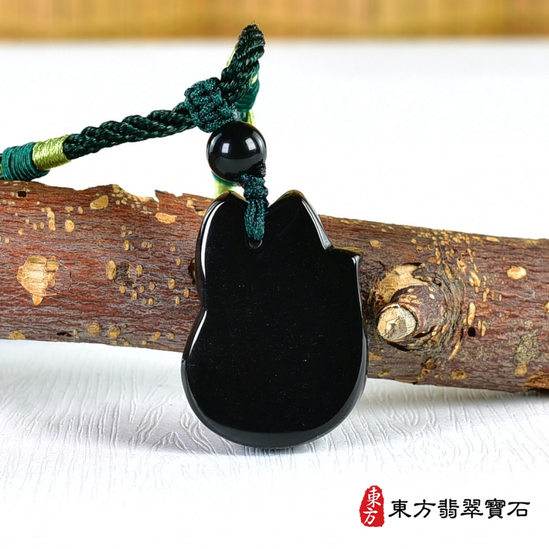 背面-金曜石九尾狐狸項鍊玉珮（九尾狐狸、招財、人緣、桃花，狐仙：九尾狐狸牌金曜石九尾狐狸玉珮、金曜石九尾狐狸玉墜）。金曜石九尾狐狸，FX073。客製化訂做各種金曜石狐狸吊墜玉珮項鍊。★附東方翡翠寶石保證