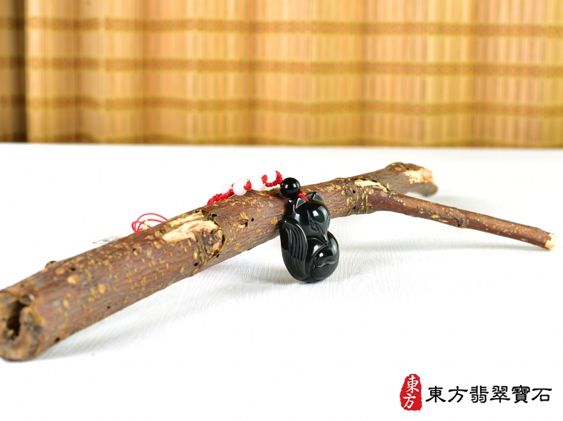 意境-金曜石狐狸項鍊玉珮（狐狸、招財、人緣、桃花，狐仙：狐狸牌金曜石狐狸玉珮、金曜石狐狸玉墜）。金曜石狐狸，FX074。客製化訂做各種金曜石狐狸吊墜玉珮項鍊。★附東方翡翠寶石保證