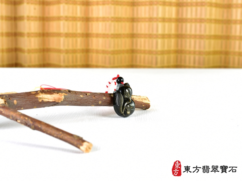 意境-金曜石狐狸項鍊玉珮（狐狸、招財、人緣、桃花，狐仙：狐狸牌金曜石狐狸玉珮、金曜石狐狸玉墜）。金曜石狐狸，FX075。客製化訂做各種金曜石狐狸吊墜玉珮項鍊。★附東方翡翠寶石保證