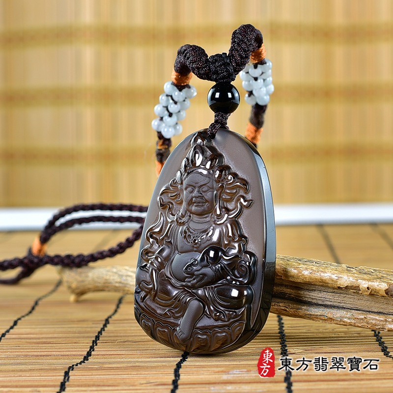 右側黑曜石密宗 黃財神項鍊玉珮（密宗 黃財神：密宗 黃財神牌黑曜石密宗 黃財神玉珮、黑曜石密宗 黃財神玉墜）。黑曜石密宗 黃財神，MG010。客製化訂做各種黑曜石密宗 黃財神吊墜玉珮項鍊。★附A貨翡翠雙證書